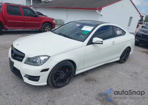 2012 Mercedes-Benz C 350 Sport from USA, damaged, VIN WDDGJ5HB7CF794677